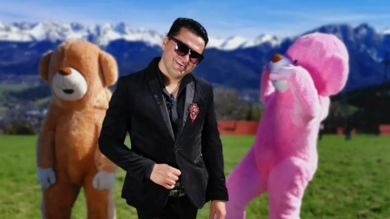 Pokochaj jak pluszowy miś - odkryj emocje i znaczenie piosenki Kordiana