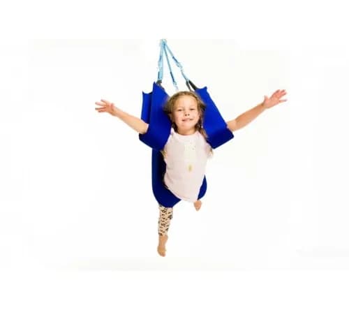 Jak huśtawka sensoryczna kokon wspiera rozwój sensoryczny dzieci